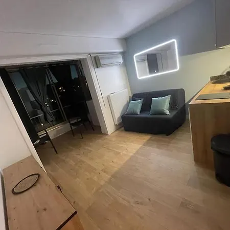 Petit T2 / 4 Couchages Apartment Cannes Exterior photo